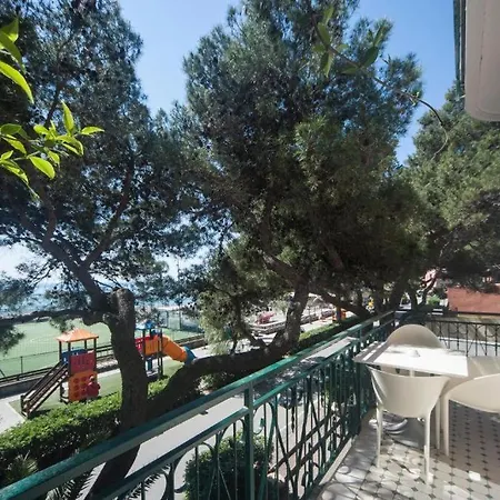 Guest house Artana Collection